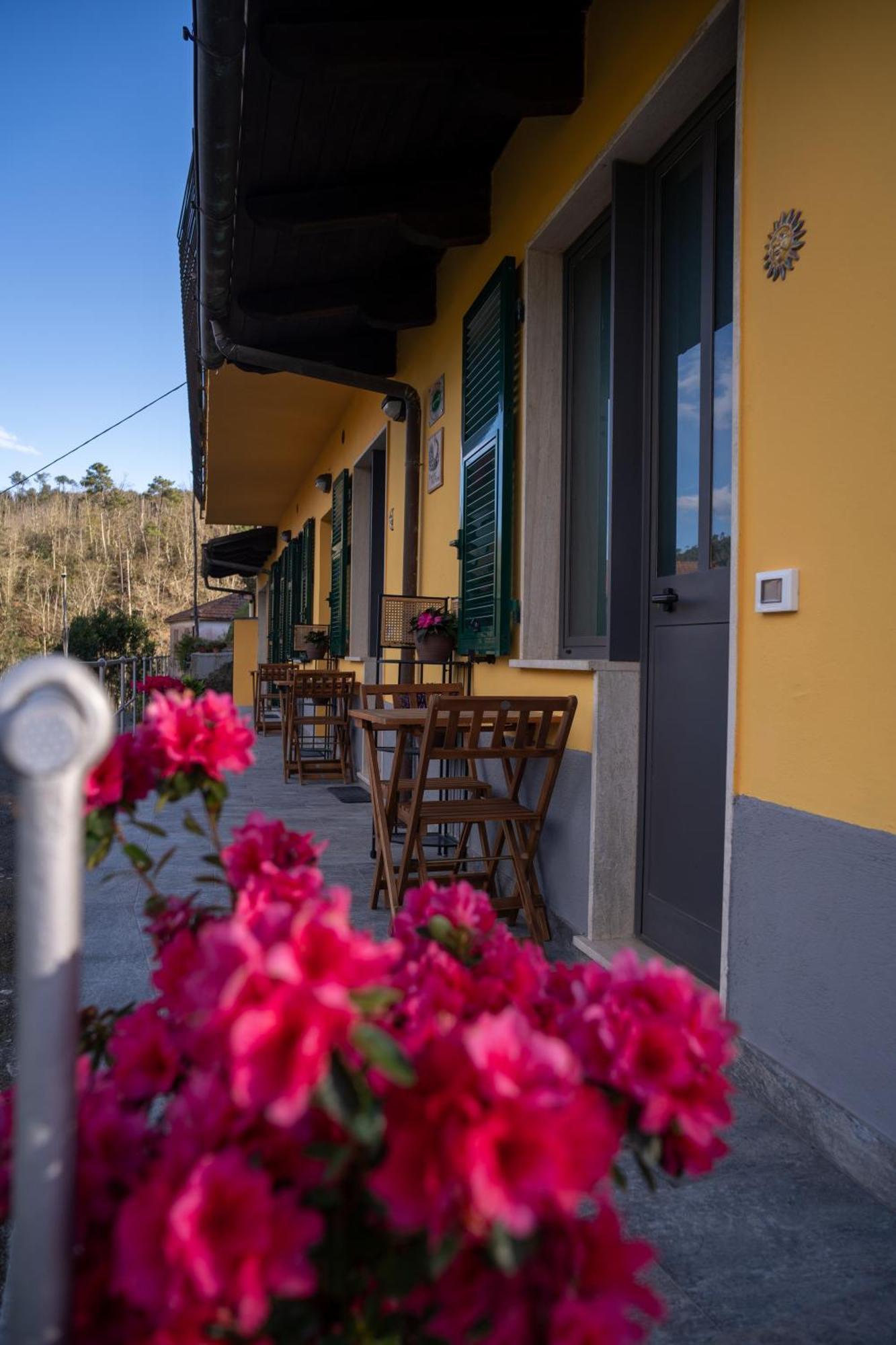 Il Giardino Dei Pavoni Hotel Soviore Exterior foto
